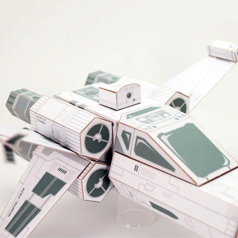 X-WING combattant papier blanc - Art Craft Cardboard avis et prix